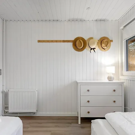 Kirstinevej Hvide Sande V * Bjerregård